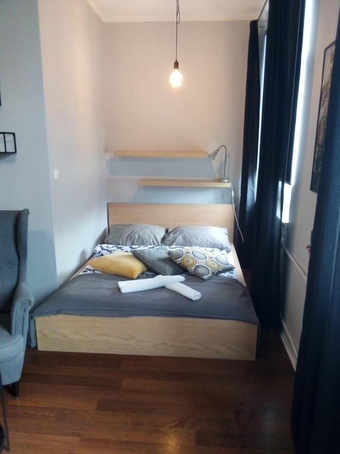 Art Dreams Apartament Chmielna 14 Warsaw Exterior photo